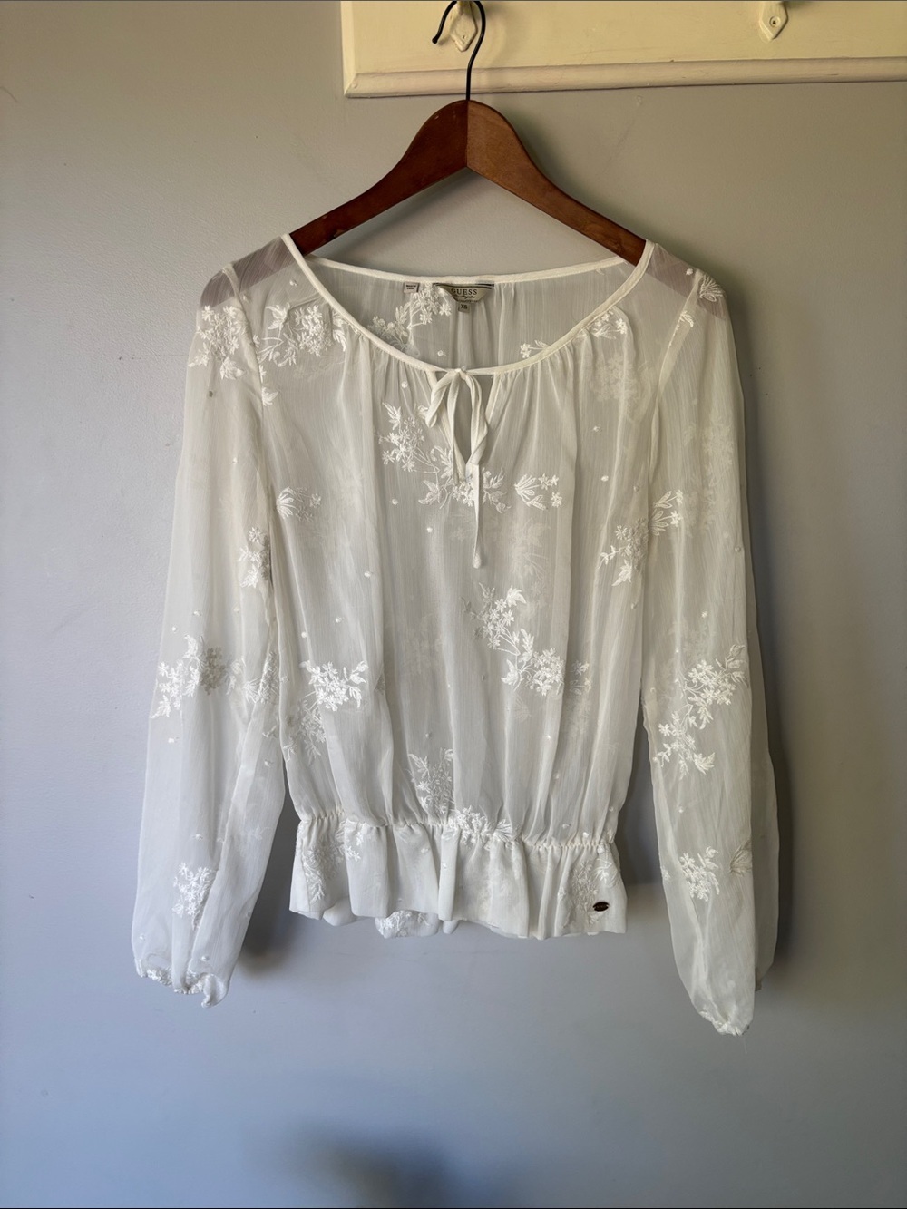 Guess Sheer White Floral Embroidered Peasant Blouse Top XS